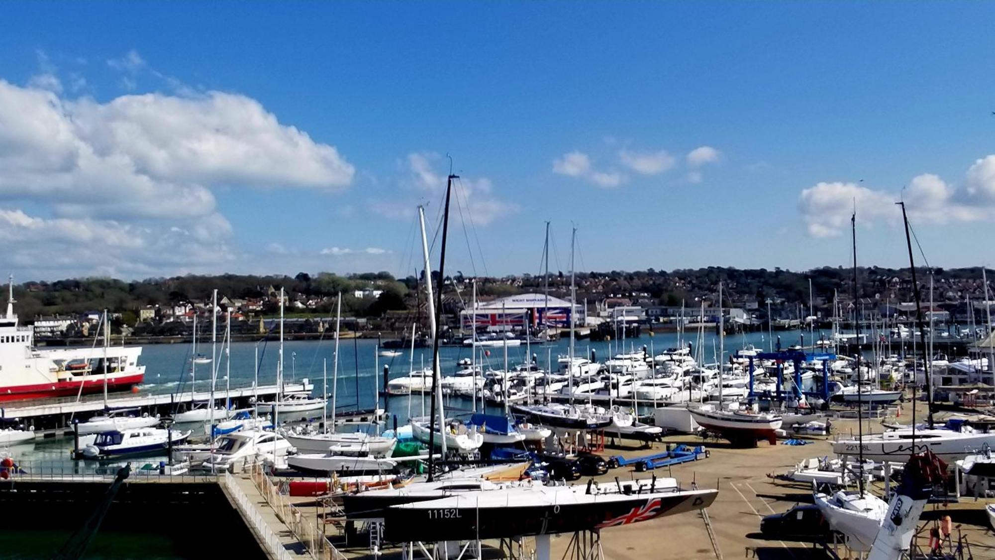 Pinnacle Cowes (Isle of Wight)