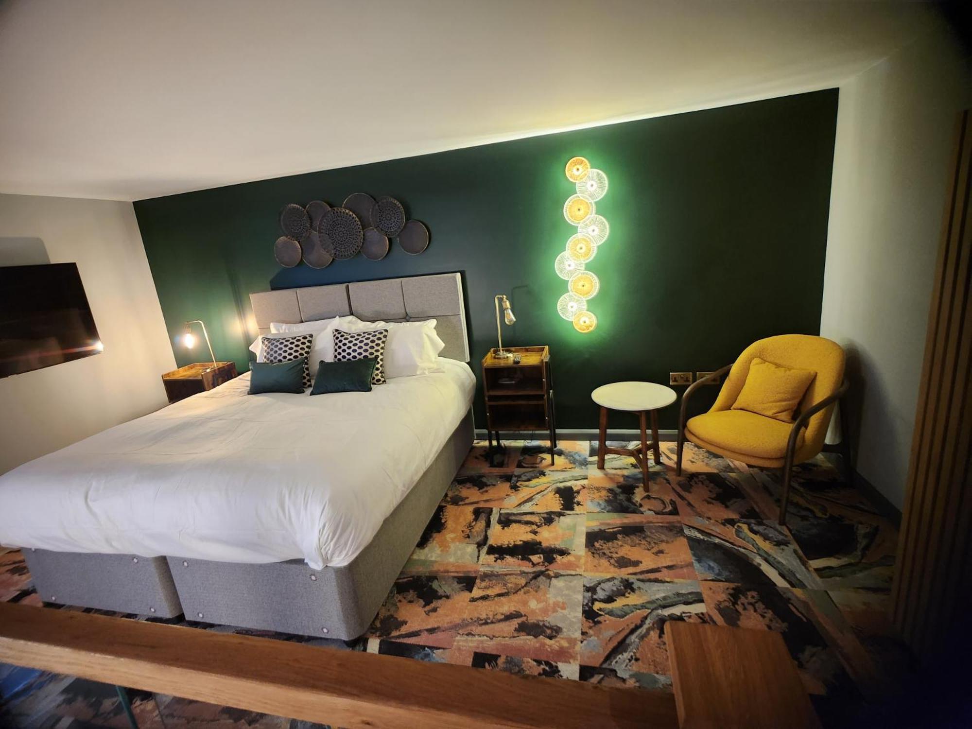 Hotel Pinnacle *